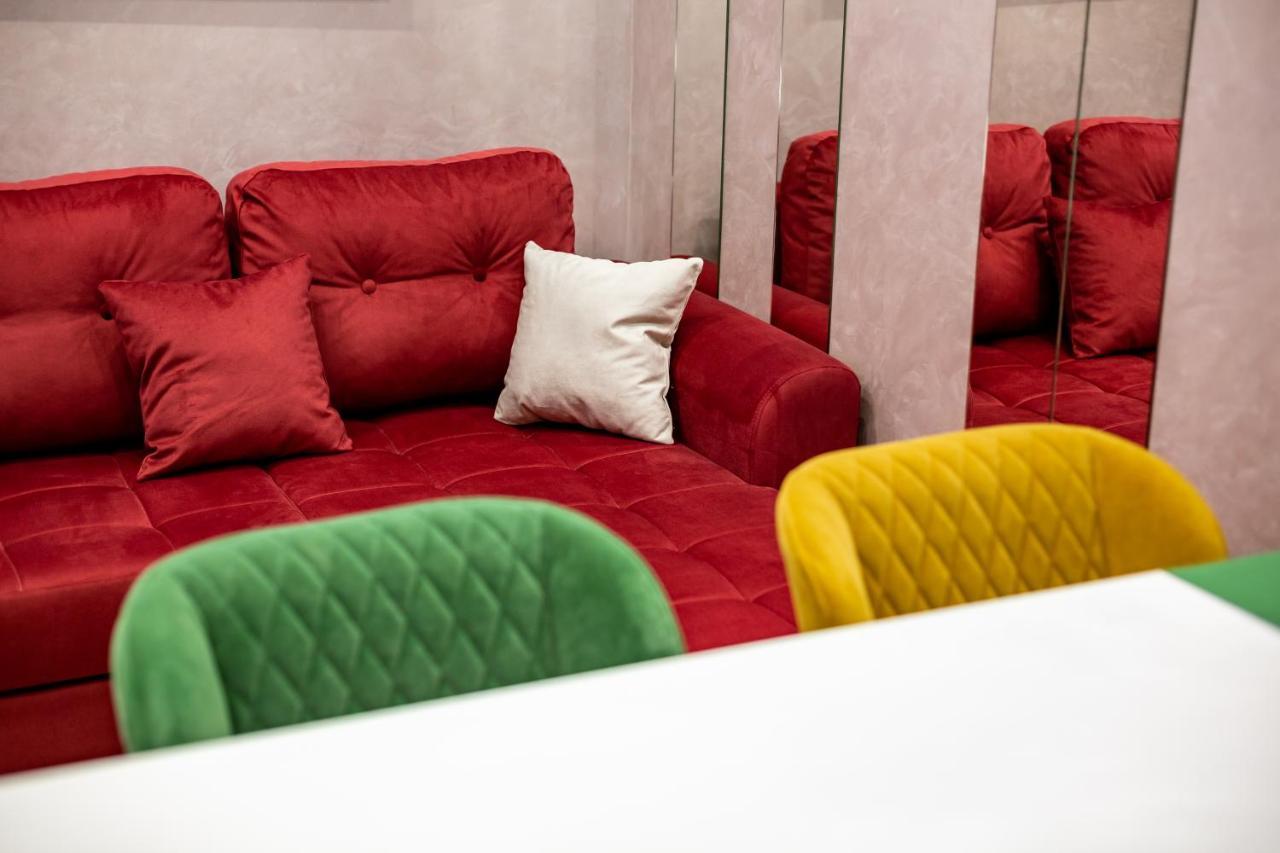 Alfa Apartments 3-Кімнатна Lux-Квартира У Центрі Львова 外观 照片